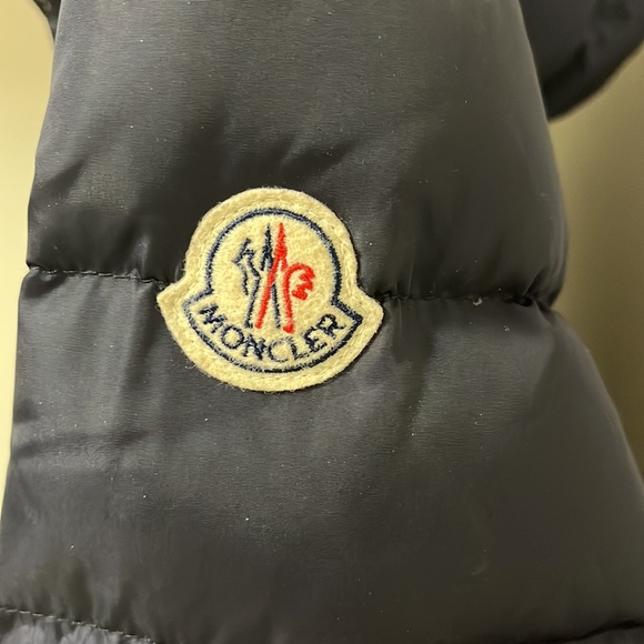 Moncler - Charpal Coat from Moncler kids size 14 = size XS - Picture 7 of 16